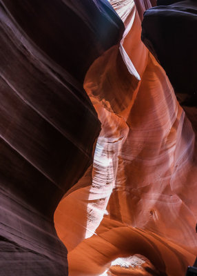 The walls of Antelope Canyon
