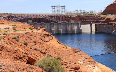 Glen Canyon Dam and electrical producing facilities in Glen Canyon NRA