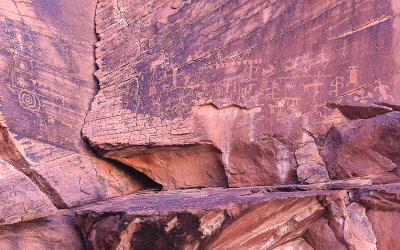 Petroglyphs along the Mud Wash in Gold Butte National Monument