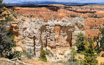 View of the Wall of Windows from the Rim Trail in Bryce Canyon National Park