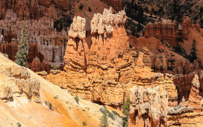 Hoodoos viewed from the Rim Trail near Inspiration Point in Bryce Canyon National Park
