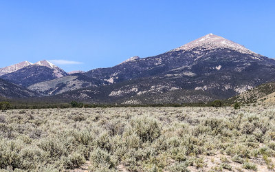 Jeff Davis Peak (12,771 ft) on the right, one of 13 peaks over 11,000 feet in Great Basin National Park