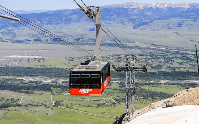 The gondola approaches the dock at the top of the mountain in Jackson Hole Wyoming