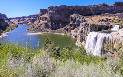 The Snake River Gorge and Shoshone Falls in Shoshone Falls Park along the Snake River