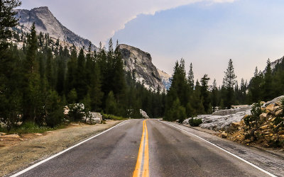 Tenaya Peak (left) and granite outcropping along the Tioga Road in Yosemite National Park