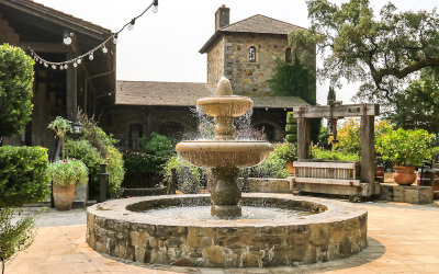 Fountain in the courtyard of the V. Sattui Winery in Napa Valley 