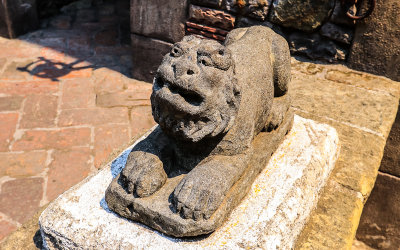 Lion statue at the Castello di Amorosa Winery in Napa Valley