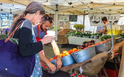 Organic vegetable booth at the Farmers Market