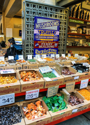 Far West Fungi booth, Edible & Medicinal Mushrooms at the Farmers Market