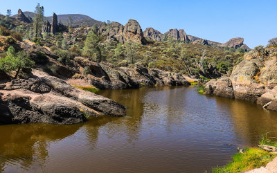 The Little Pinnacles formations around the Bear Gulch Reservoir in Pinnacles National Park