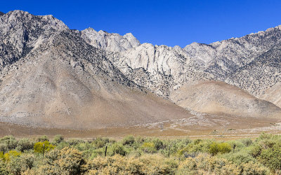 Granite mountain peaks along the Eastern Sierras