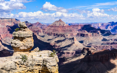 View of the Duck on a Rock formation and Vishnu Temple along the South Rim in Grand Canyon NP