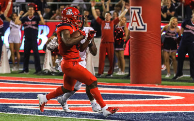 Wildcats Slot Receiver Brown scores late in the game