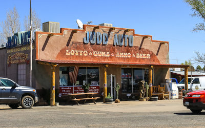“Lotto, Guns, Ammo, Beer” all-purpose store in Fredonia Arizona