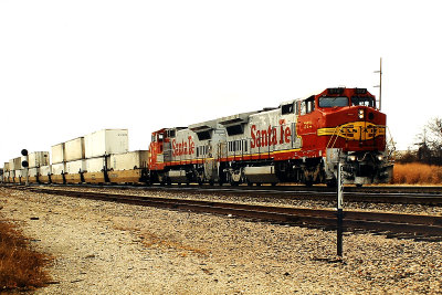 ATSF 572 East