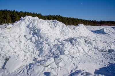 Ice pile-ups near Vitrupe