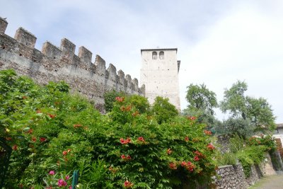 Monzambano