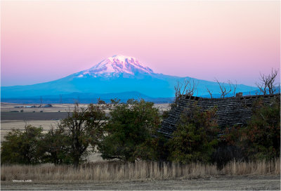 Mt_Adams_rising in the morning, Central WA