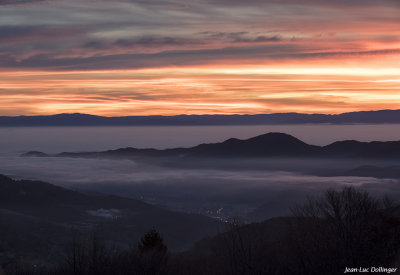 Lever du jour sur les Vosges
