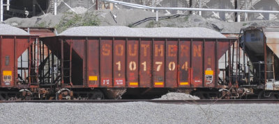 101704