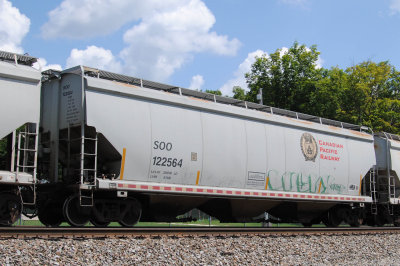 122564
