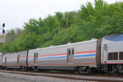 61007