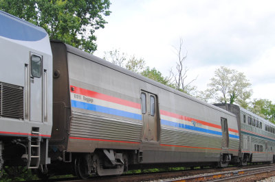 61015