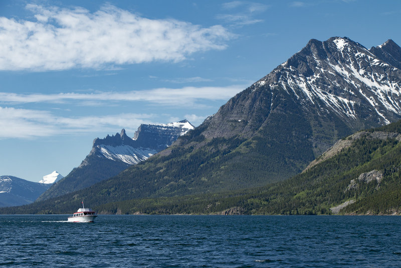 Tour Boat & Citadel Peaks