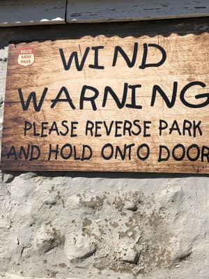 Sani Pass, Pub Wind Warning