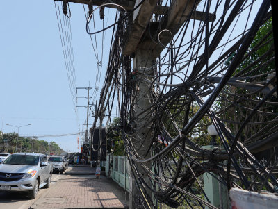 10-Thailand power, phone and cable lines