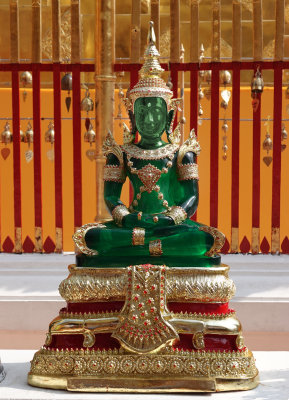 13-Wat Phra That Doi Suthep temple / Jade Buddha