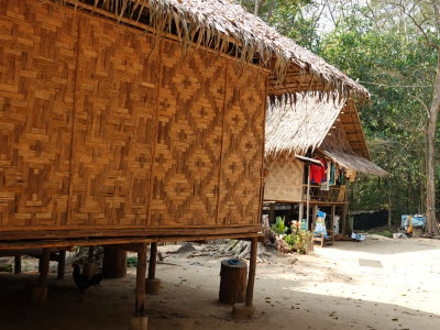 6-Mon Village Bamboo House