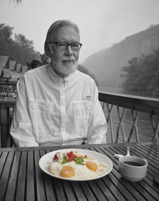 7-Breakfast at the FloatHouse on Kwai River