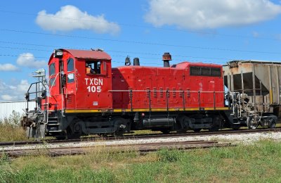 018 - Thursday morning - Oct 27 - Texas, Gonzales & Northern RR