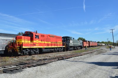 030 - Thursday afternoon - Sept 28 - Pioneer Railway & Mid-America Locomotive