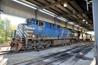 064 - early Friday morning - Sept 29 - The Indiana Railroad - Jasonville IN
