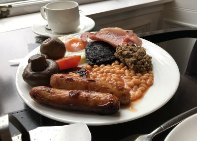 Classic Scottish breakfast including haggis (on the right)