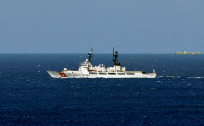 2010 - U. S. Coast Guard Cutter MELLON (WHEC-717) going out on patrol from CG Base Sand Island, Honolulu