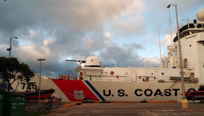 2009 - USCGC JARVIS (WHEC-725) docked at Coast Guard Base Honolulu on Sand Island