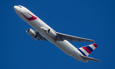 Dynamic Airways' B-767-300 departing JFK Runway 31L