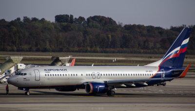 Aeroflot B-738 ready for taxi at MXP