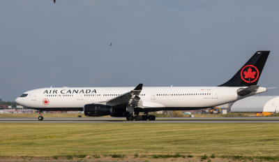 A-330 in Air Canada's 2018 Livery