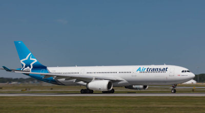 Air Transat A-330 taking off from YUL