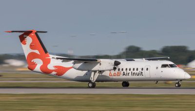 Bombardier Dash-8