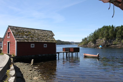 Took a Viking excursion to villa of violinist Ole Bull. This is near where we took a small boat to Lysoen Island