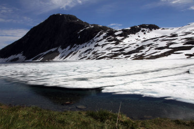 After lunch, we took the included Viking tour, which included a stop at Djupvatn Lake, way, way up 