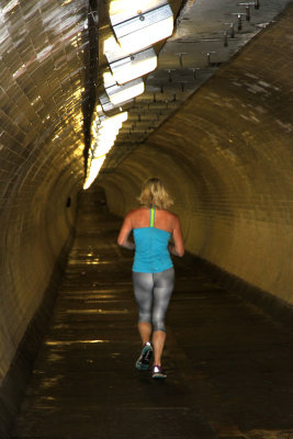 In the morning, I walked under the Thames through tunnel, sharing it with bikers, runners & walkers - spooky but fun.