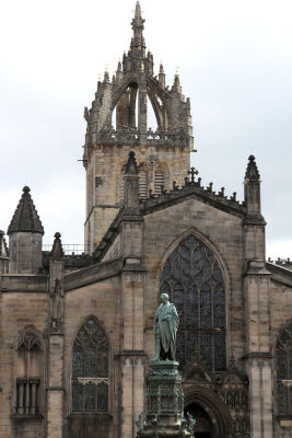 St. Giles Cathedral seems to be visible from everywhere.