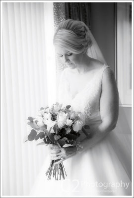 101-RJWed-D3A_3545-bw.jpg