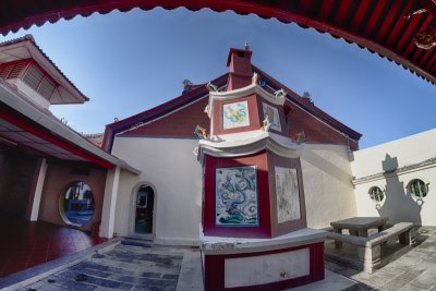 Kuan Yin Teng Temple